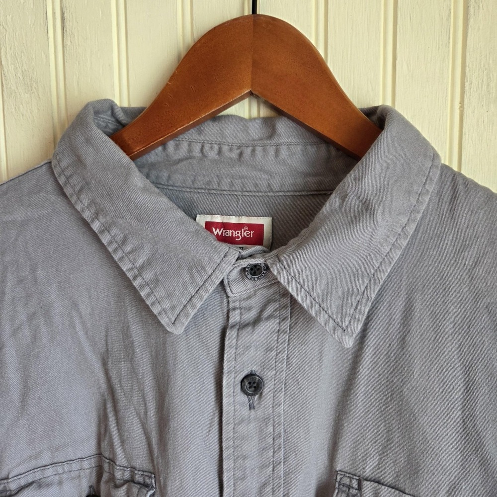 Wrangler Shirt Mens 2XL Gray Twill Short Sleeve Button Up Pockets Outdoor Casual